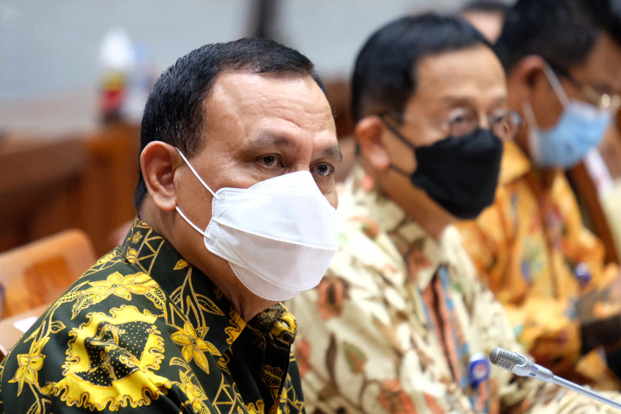 <p>Ketua Komisi Pemberantasan Korupsi (KPK) Firli Bahuri bersiap mengikuti rapat kerja dengan Komisi III DPR, di kompleks Parlemen, Senayan, Jakarta, Kamis, 3 Juni 2021. Foto: Ismail Pohan/TrenAsia</p>
