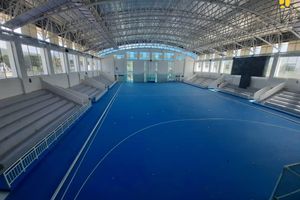 <p>Penampakan lapangan hoki indoor yang diserahterimakan oleh Kementerian PUPR kepada Pemerintah Provinsi Papua. (Foto: Dok. Kementerian PUPR)</p>
