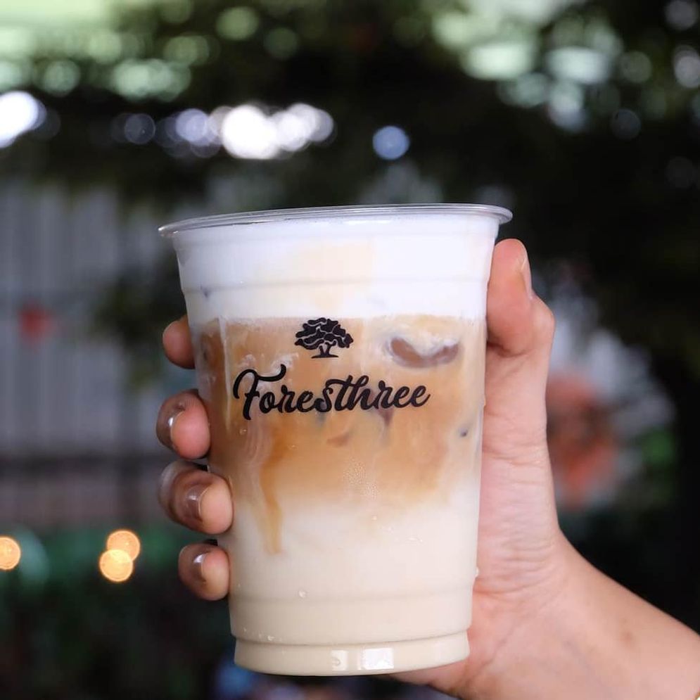 Kopi enak Foresthree Coffee. Foto: Instagram @foresthreecoffee.ragunan