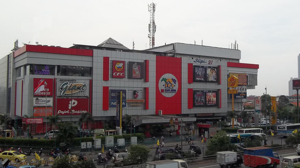 <p>Pusat perbelanjaan milik PT Jaya Real Property, Plaza Slipi Jaya. (Foto: jayaproperty.com)</p>