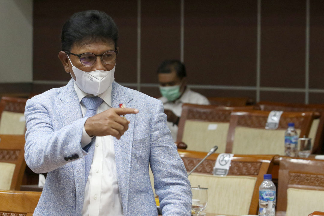 <p>Menteri Komunikasi dan Informatika (Menkominfo) Johnny G Plate bersiap mengikuti rapat kerja dengan komisi I DPR RI di kompleks Parlemen Senayan, Jakarta, Senin, 7 Juni 2021. Foto: Ismail Pohan/TrenAsia</p>
