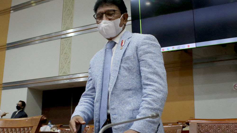 <p>Menteri Komunikasi dan Informatika (Menkominfo) Johnny G Plate bersiap mengikuti rapat kerja dengan komisi I DPR RI di kompleks Parlemen Senayan, Jakarta, Senin, 7 Juni 2021. Foto: Ismail Pohan/TrenAsia</p>
