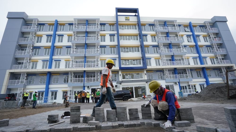 <p>Tampak rumah susun (rusun) bagi aparatur sipil negara (ASN) Balai Besar Wilayah Sungai (BBWS) Serayu Opak Yogyakarta. (Foto: Ditjen Perumahan Kementerian PUPR)</p>
