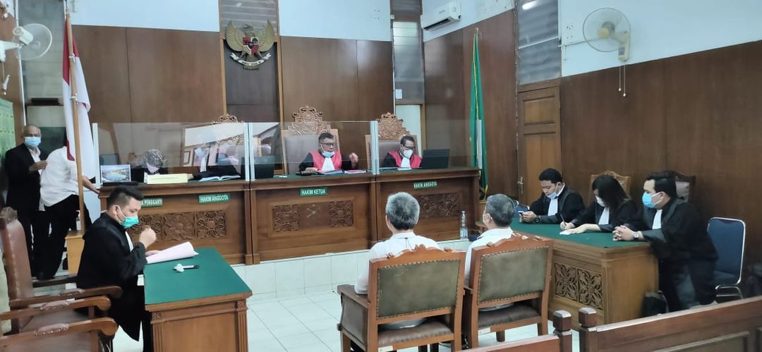 <p>Persidangan kasus tindak pidana pasar modal PT Tiga Pilar Sejahtera Food Tbk (AISA) dengan terdakwa Stefanus Joko Mogoginta dan Budhi Istanto di Pengadilan Negeri Jakarta Selatan, Kamis 3 Juni 2021 / Dok. Istimewa</p>
