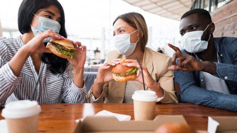Hati-hati, kunjungi bar dan restoran bisa tingkatkan risiko terkena dan menyebarkan COVID-19