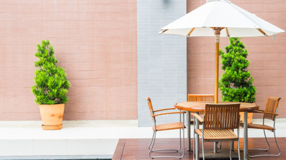 Simak tips membeli furnitur untuk luar ruangan yang tepat bagi rumah Anda