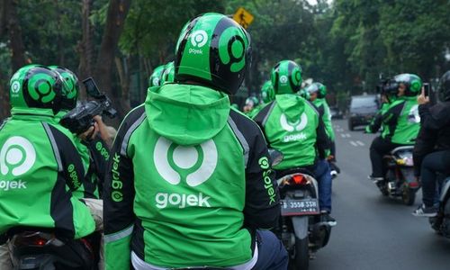 Super App Airasia-Gojek.jpg