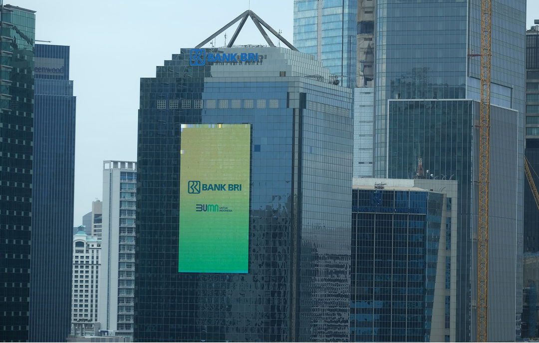 Gedung Bank Rakyat Indonesia (BRI) di Kwasan Sudirman, Jakarta. Foto: Ismail Pohan/TrenAsia