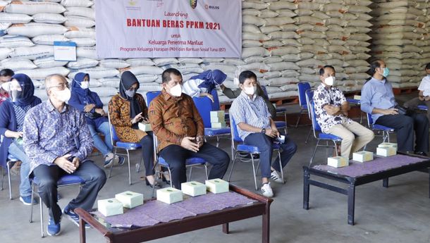 Pemprov Lampung Luncurkan Program Bantuan Beras PPKM