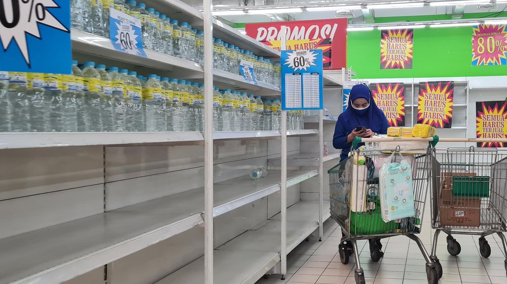 Jelang Penutupan Supermarket Giant.jpg