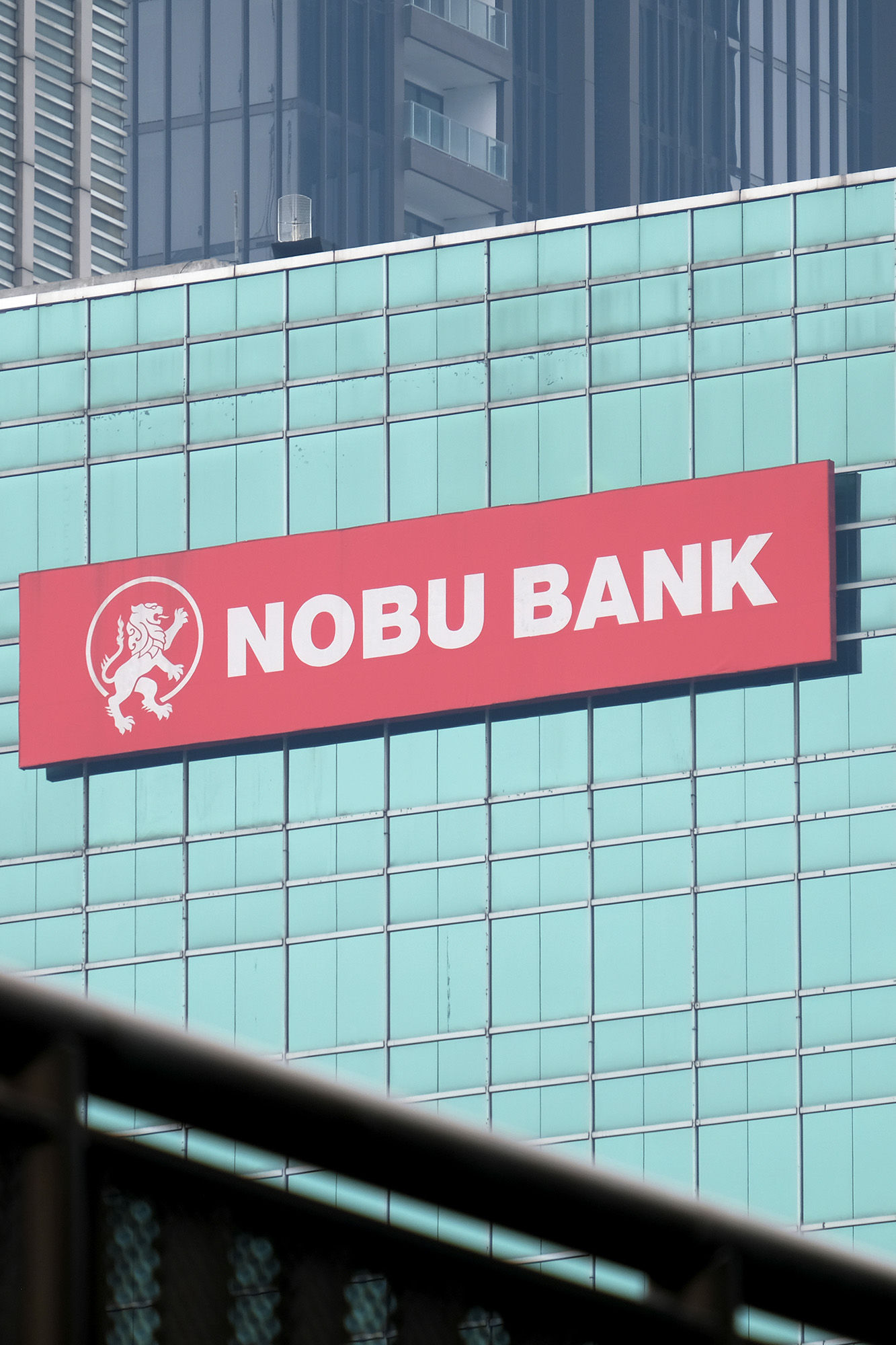 Kantor Nobu Bank di kawsan Semanggi, Jakarta. Foto: Ismail Pohan/TrenAsia