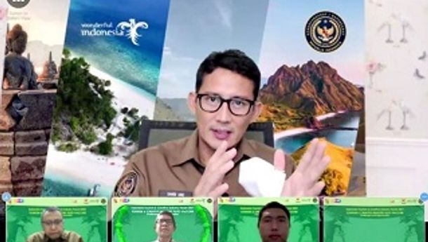 Menparekraf Sandiaga S. Uno Luncurkan Buku Outlook Parekraf Indonesia 2020/2021 dan Tren Industri Pariwisata 2021