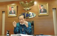 Presiden Direktur BCA, Jahja Setiaatmadja dalam konferensi pers, Kamis 22 Juli 2021