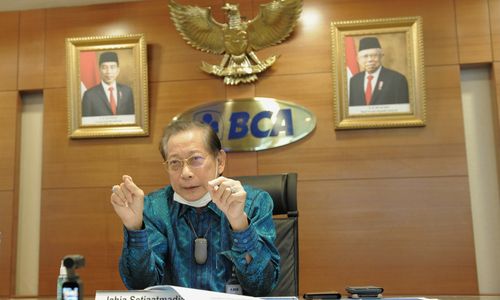 Presiden Direktur BCA, Jahja Setiaatmadja dalam konferensi pers, Kamis 22 Juli 2021