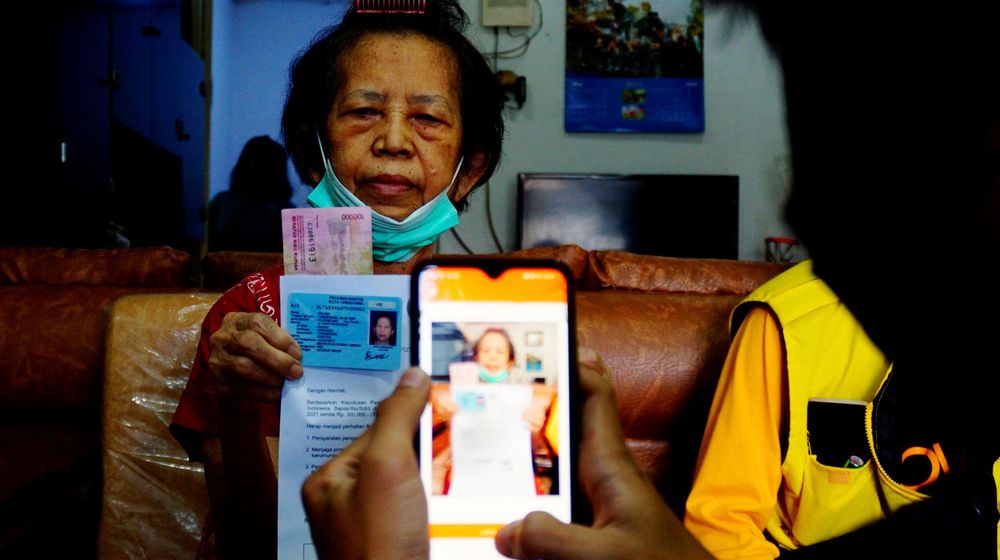 Pemerintah Kembali Salurkan Bantuan Tunai - Panji 2.jpg