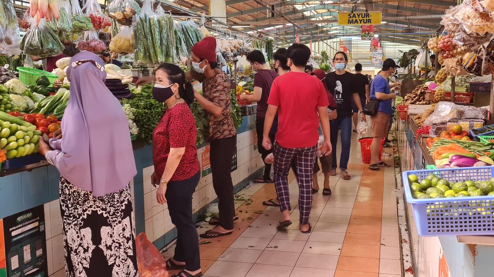 Aktifitas Berbelanja Kebutuhan Pokok .jpg