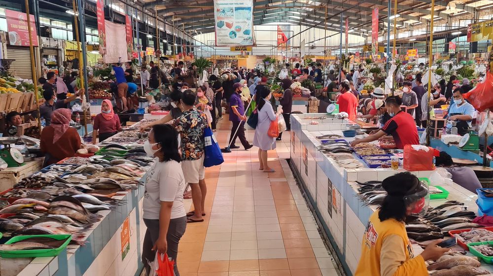 Aktifitas Berbelanja Kebutuhan Pokok .jpg