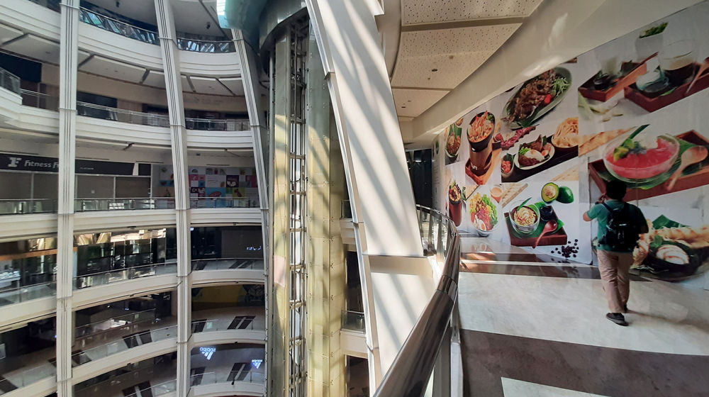 Mal Jakarta Tutup .jpg