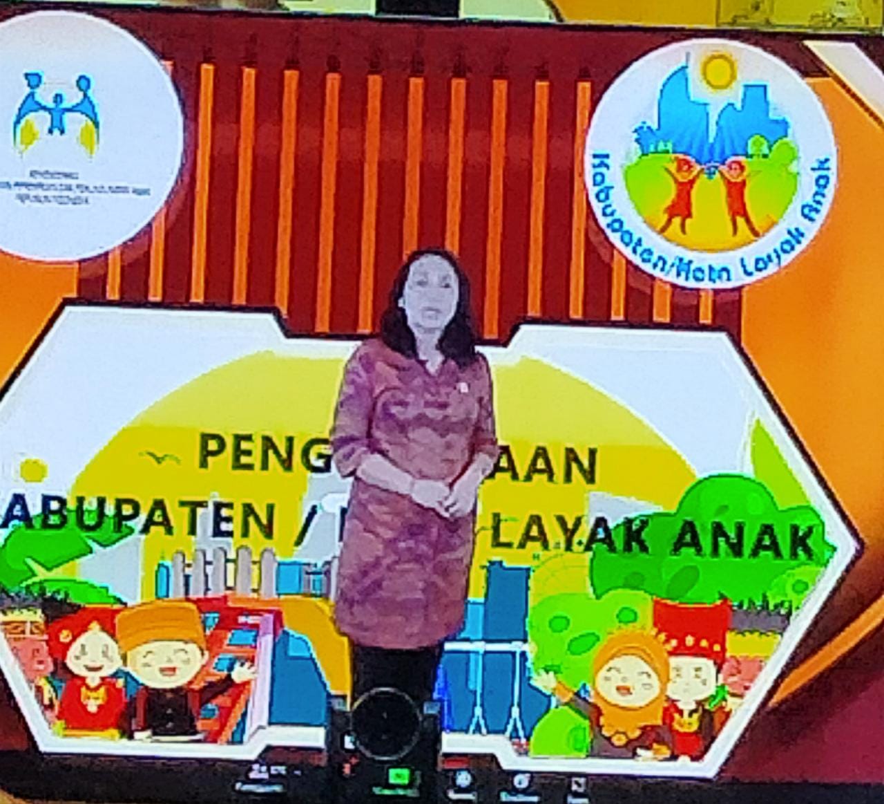 Menteri Pemberdayaan Perempuan dan Perlindungan Anak RI, Bintang Puspayoga, saat acara pembukaan penghargaan kabupaten/kota layak anak secara virtual, Kamis 29 Juni 2021