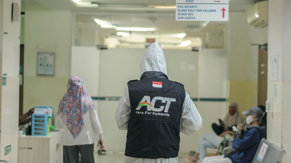 ACT Dan Asosiasi Jurnalis Gelar Aksi Peduli - Panji 2.jpg