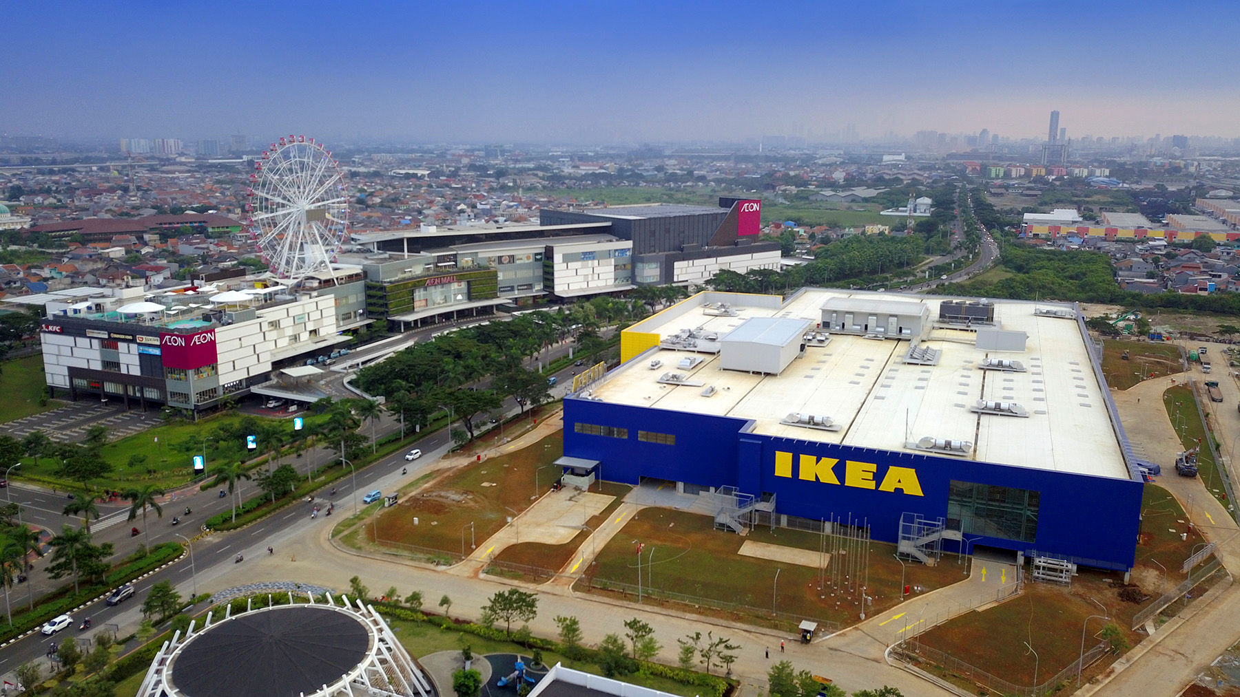 <p>Mal AEON dan IKEA dalam kawasan Jakarta Garden City di Cakung, Jakarta Timur, milik PT Modernland Realty Tbk. / Dokumentasi Modernland Realty</p>
