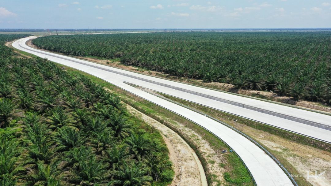 <p>Pengerjaan salah satu ruas Tol Binjai-Langsa oleh PT Hutama Karya (Persero). Foto: Hutama Karya</p>
