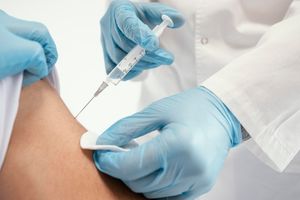 Vaksin COVID-19 Pfizer hasilkan antibodi 10 kali lebih banyak dari Sinovac