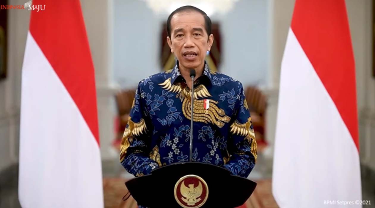 <p>Presiden Joko Widodo saat mengumumkan pemberlakukan PPKM Darurat/YouTube Sekretariat Presiden</p>
