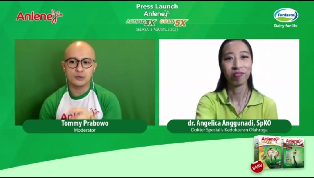 dr. Angelica Anggunadi, SpKO (kanan) dalam tangkapan layar virtual (Ties)
