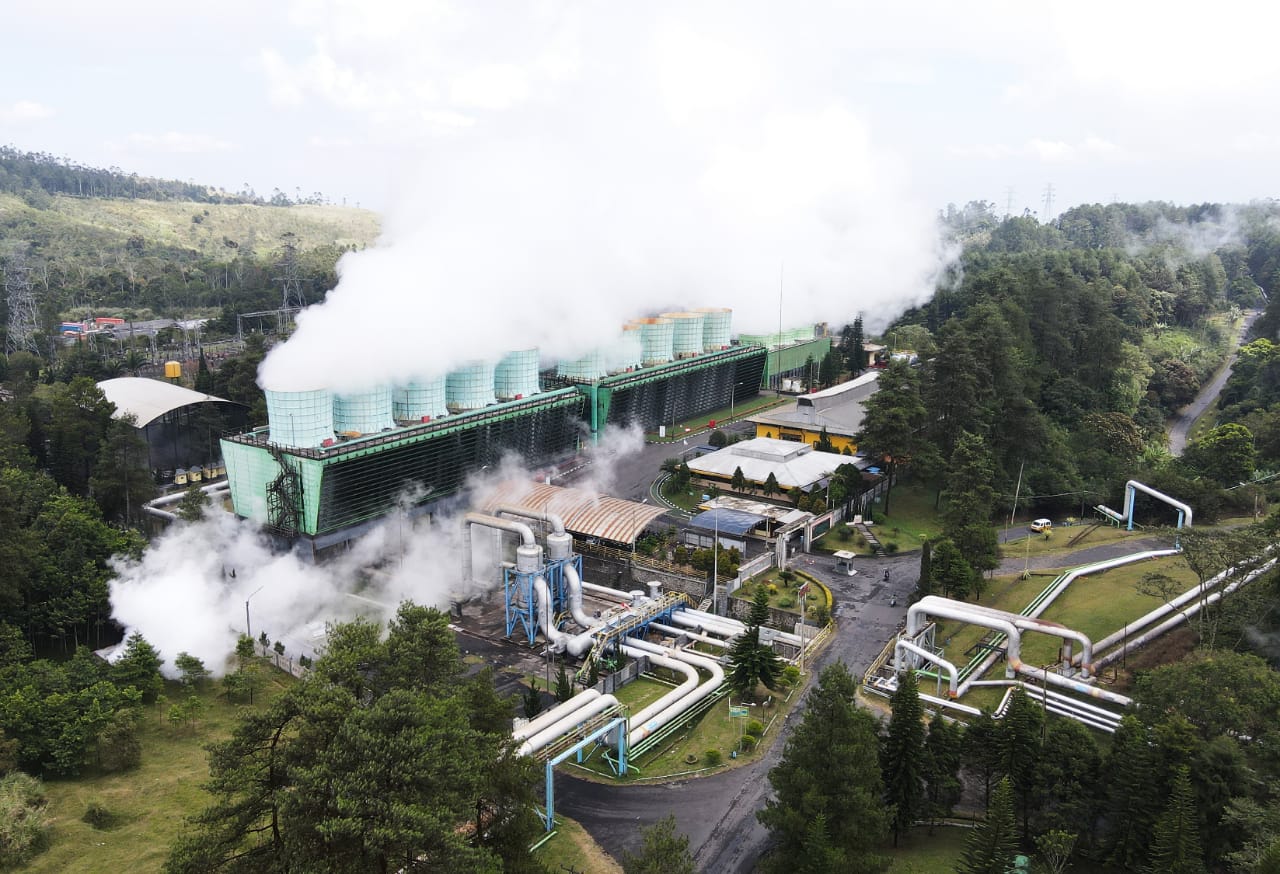 PLN Dukung Pembentukan Holding Geothermal Indonesia