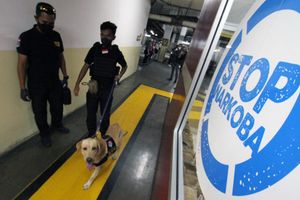 Lacak Narkoba Apartemen - Panji 2.jpg