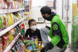 gojek-bagikan-lagi-bantuan-belanja-sembako-25-miliar-untuk-mitra-driver-aktif-di-seluruh-indonesia.jpg