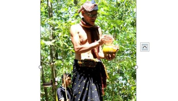 Tokoh Adat Ondorea Minta Generasi Muda Toto Tanah Rea Lestarikan Bahasa Daerah