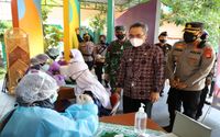 vaksinasi pelajar di sma 3 bantul.jpg