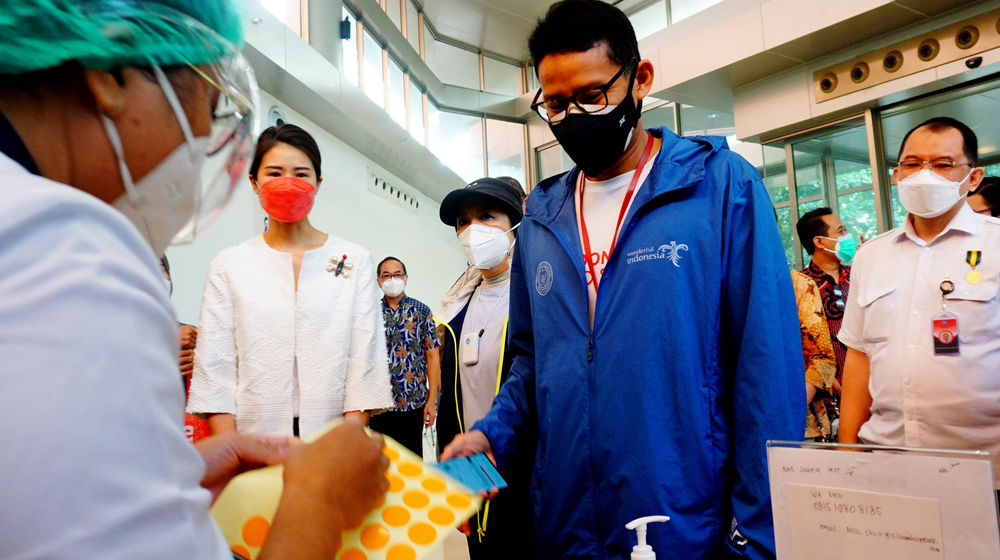 Menparekraf Tinjau Wisata Kesehatan Di Siloam Karawaci - Panji 1.jpg