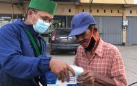 HMI berbagi masker.jpeg