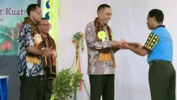 SISI KEHIDUPAN: Sepenggal Kisah di Koperasi Kredit