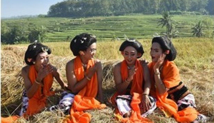 Tari Lengger Lanang Banyumas