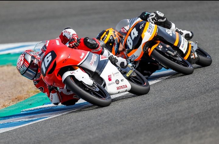 Mario Suryo Aji Raih Poin Penting di FIM CEV Jerez