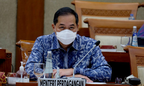 Mendag Rapat DPR .jpg