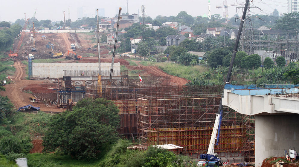 Tol Serbaraja Optimis Selesai Sesuai Target - Panji 1.jpg