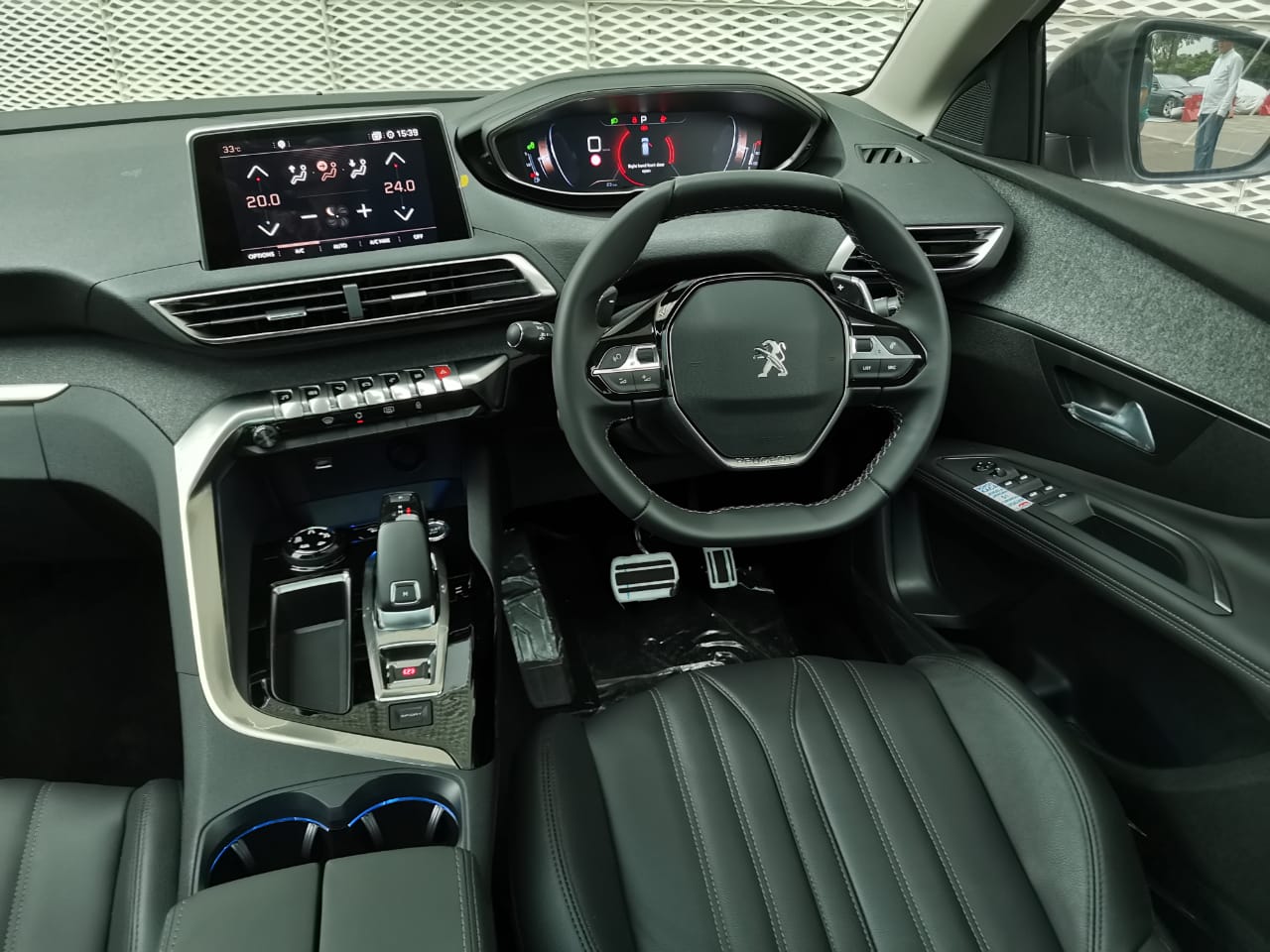 Interior 3008 SUV - Allure Plus.jpg