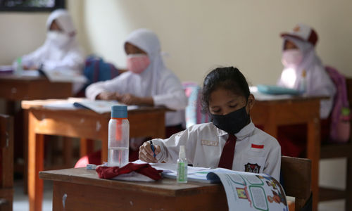 Sekolah Tatap Muka Jakarta.jpg