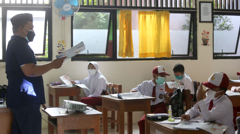 Sekolah Tatap Muka Jakarta.jpg