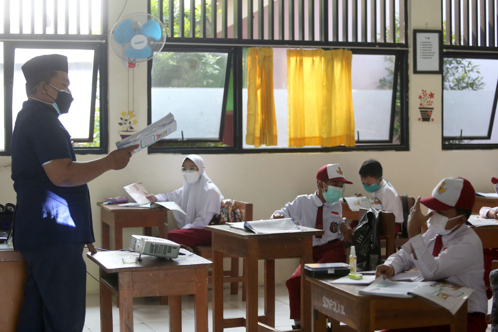 Sekolah Tatap Muka Jakarta.jpg