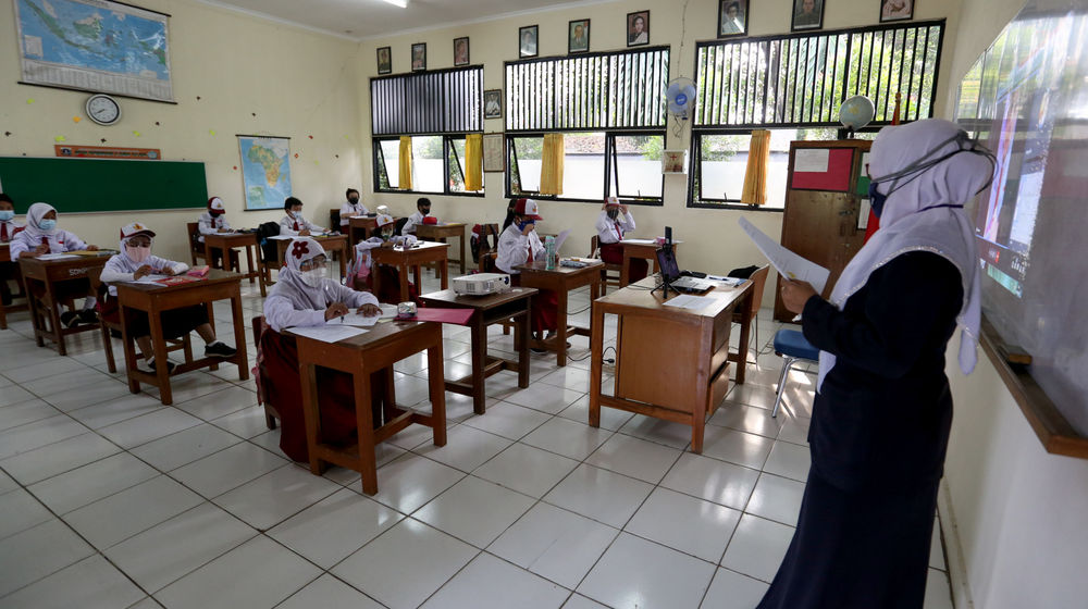 Sekolah Tatap Muka Jakarta.jpg