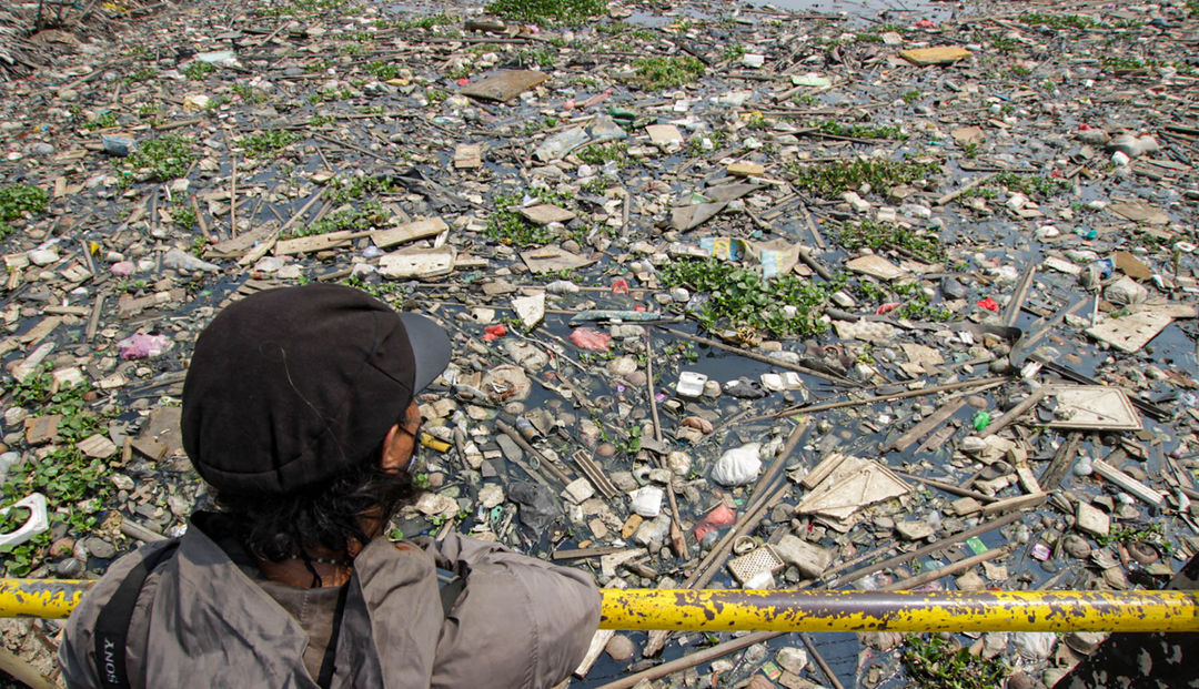 Rumitnya Atasi Masalah Sampah - Panji 1.jpg