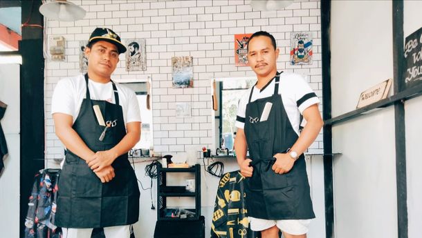 Handry Domal, Sajarna Teknik Electro, Sukses Buka Usaha Barber Shop, Omzetnya Rp 5 Juta Per bulan