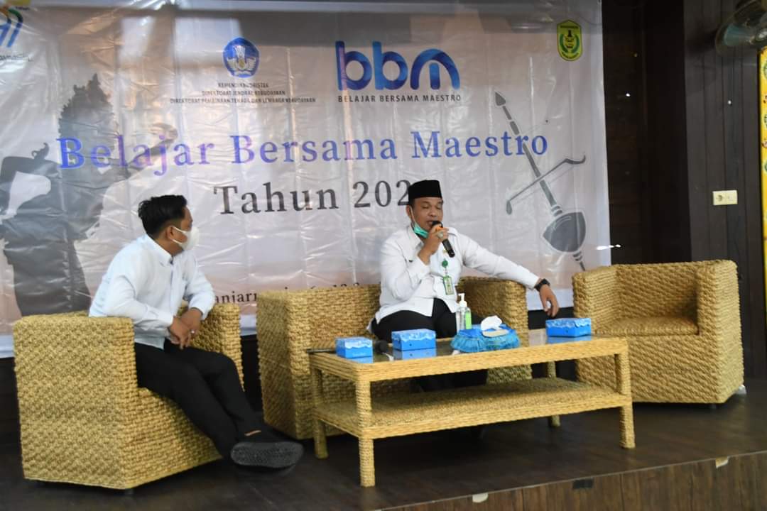 Salah satu agenda Festival Jalur Rempah Belajar Bersama Maestro Madihin di Rumah Ano.