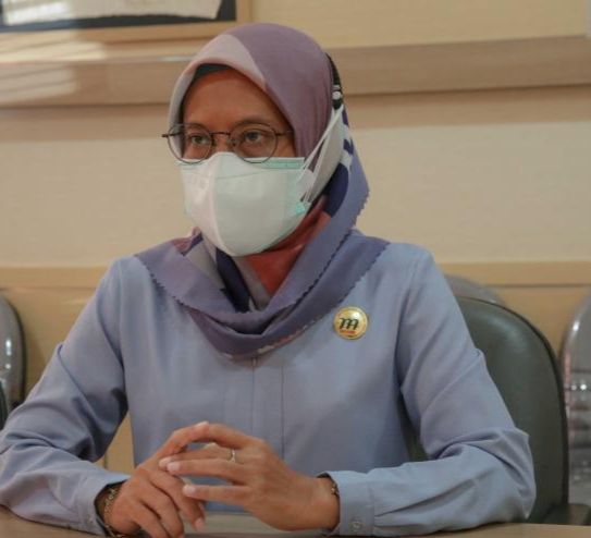 Dian Lakshmi Pratiwi S.S, M.A.